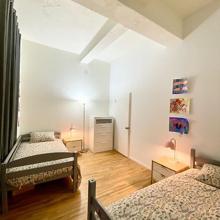 Luxury Apartments Next To Times Square Нью-Йорк Екстер'єр фото