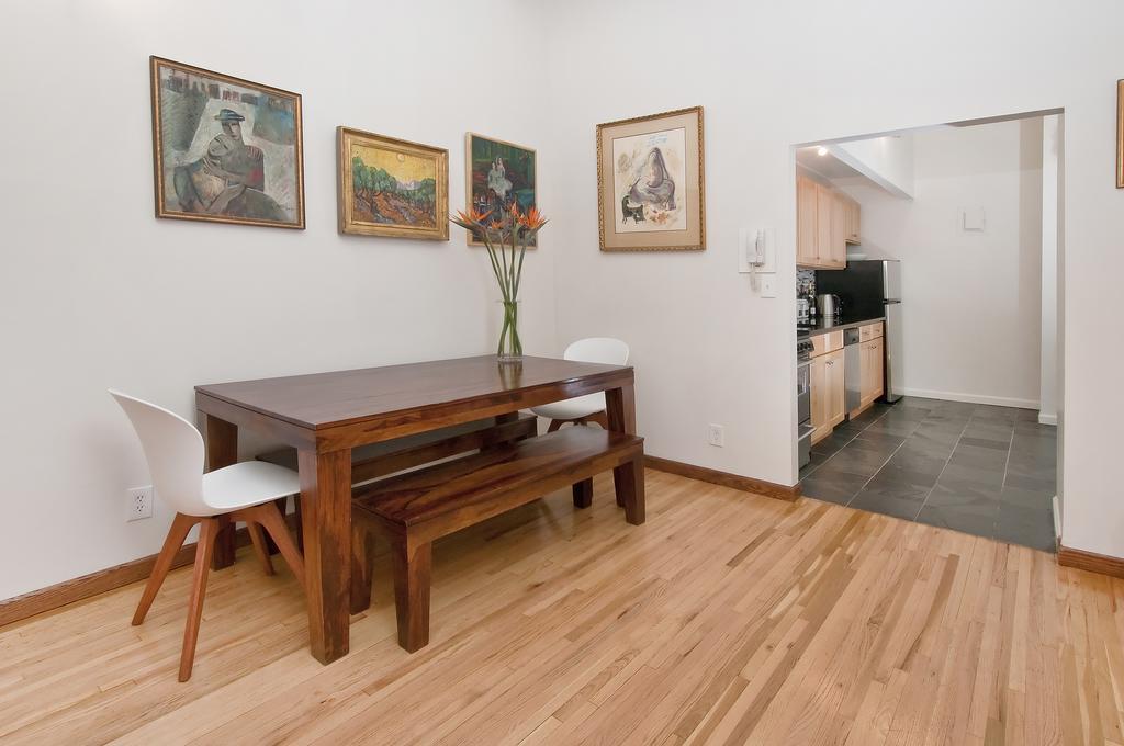 Luxury Apartments Next To Times Square Нью-Йорк Номер фото